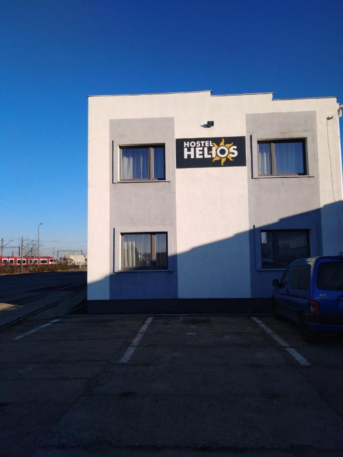 Hostel Helios Września Exteriör bild